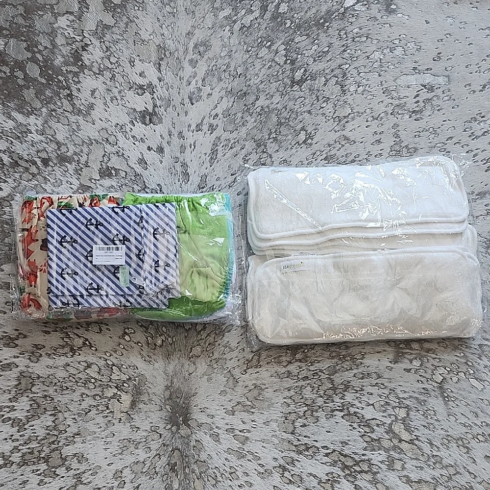 Wegreeco Baby Diapers Neutral Pattern With Wet Bag & Inserts New